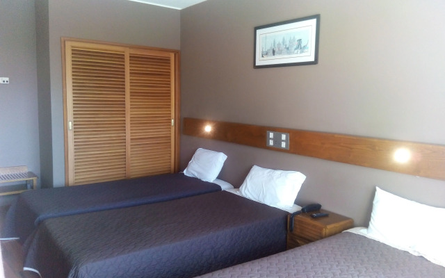 Hotel Meia Lua