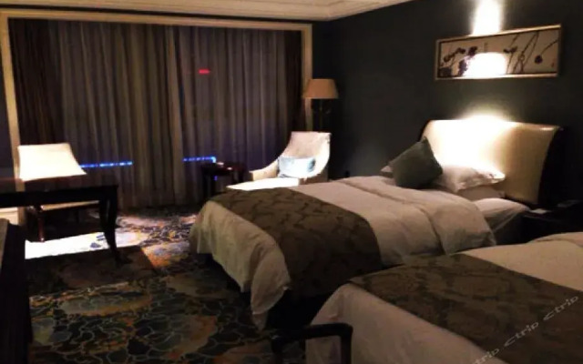 Dragon Dream Hiotel