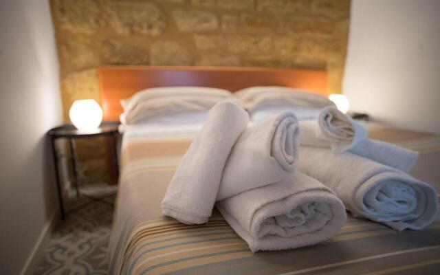 Kolymbetra Bed and Breakfast