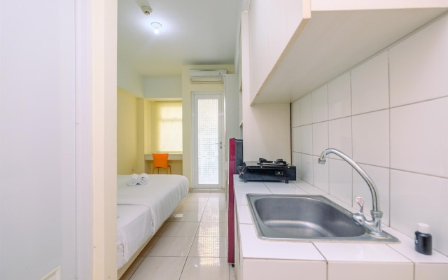 Cozy Stay Studio At 3Rd Floor Springlake Summarecon Bekasi Apartment – Guest Rooms – Bekasi