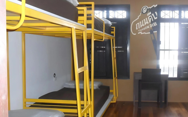 Sunny Hostel Phuket