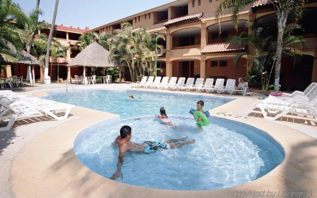 Margaritas Hotel & Tennis Club