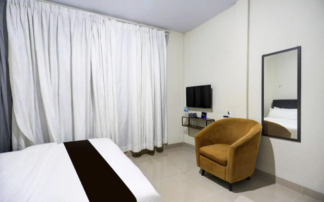 Collection O Near UNRIKA Formerly Dory Inn – Guest Rooms – Batam