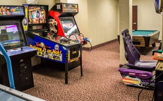 Comfort Suites Lake George