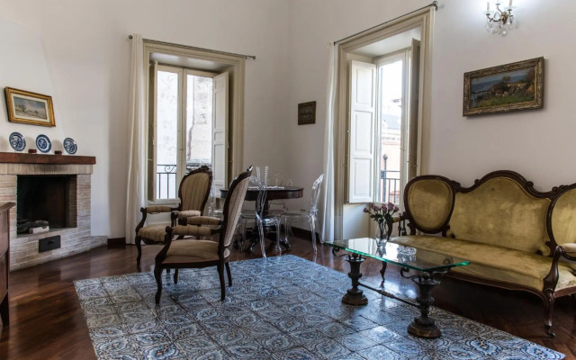 Appartamento Palazzo Pace al Cassaro