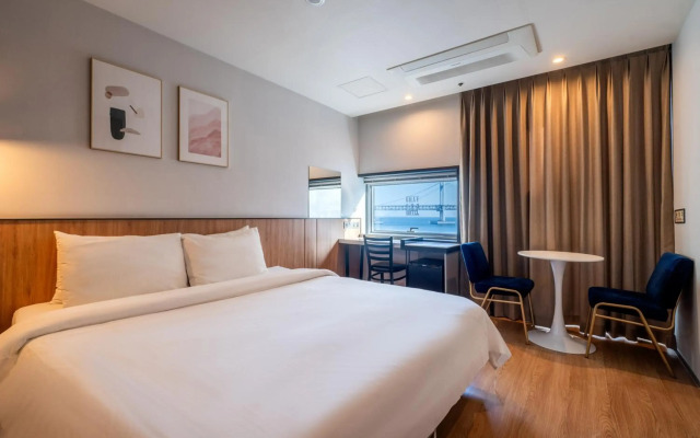 Gwangalli Gray 193 Hotel