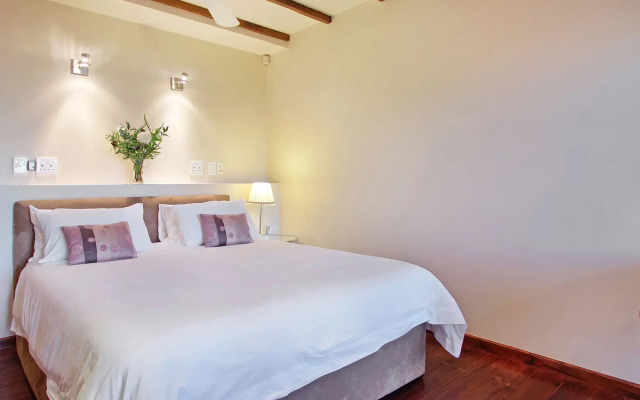 Lalapanzi Lodge