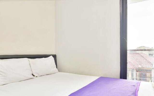 ZEN Rooms Basic near Kota Kasablanka