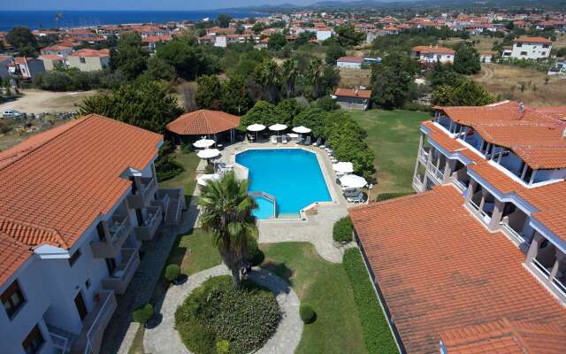 Acrotel Lily Ann Village