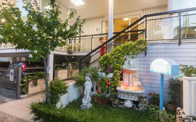 Hotel Latini