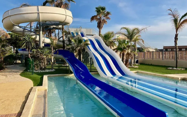 Mediterranean-style Holiday Home, Just 200 m. From the Beach