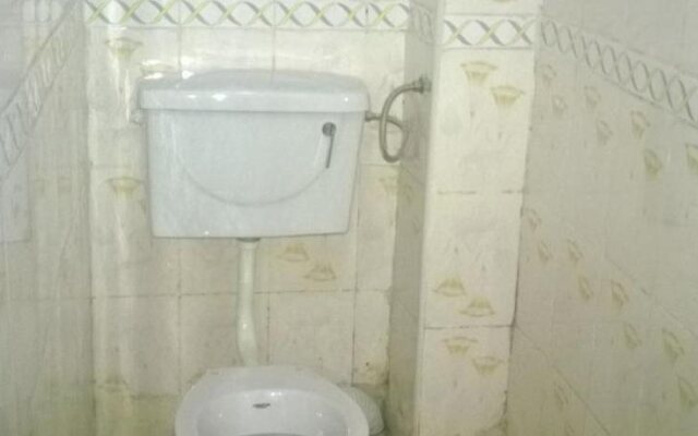 Starehe link hotel
