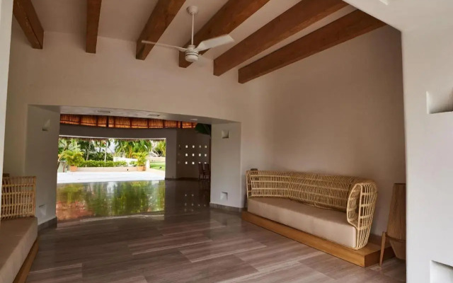 Camino Real Zaashila Huatulco