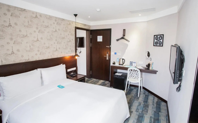 Khan Hotel