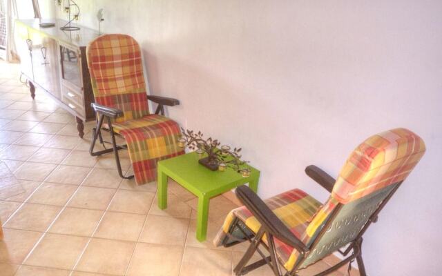 Apartment With one Bedroom in Le Robert, With Enclosed Garden and Wifi