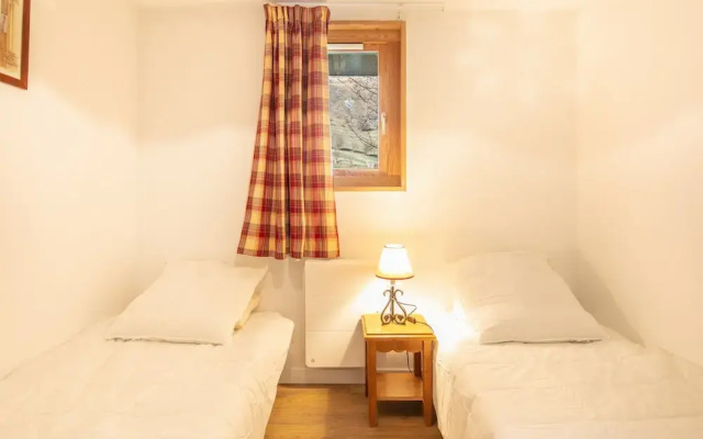 Apartment in Saint-sorlin Near Ski Slopes