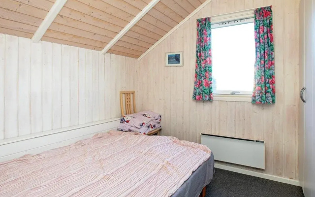 Cosy Holiday Home in Zealand With Whirlpool
