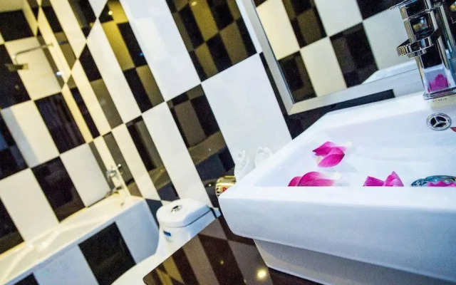 Blue Palace Hotel Siem Reap