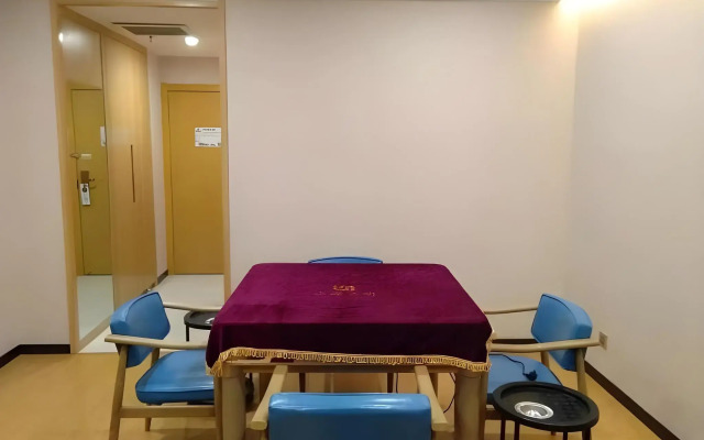 GreenTree Inn Changzhou Menghe Town Chengfeng Building