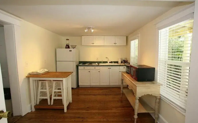 The Veranda Bed  Breakfast