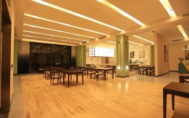 Greenland Kang Young Hotel
