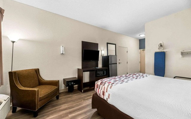 Townhouse Orlando West (ex.Red Roof Inn Orlando West - Ocoee)
