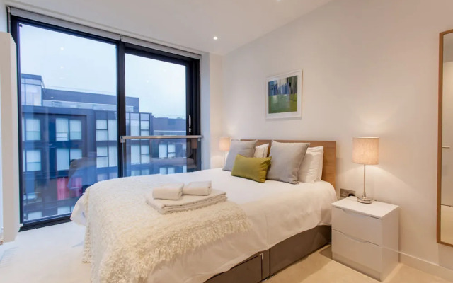 Meadows Apartments - By Cornerstone