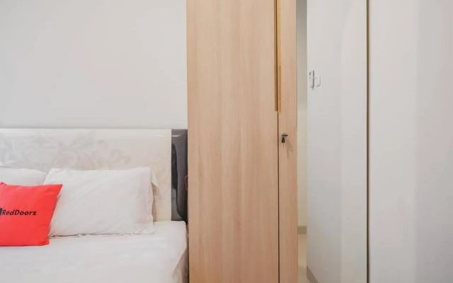 Kost M25 Hostel by Reddoorz
