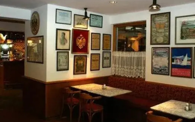 Hotel Restaurant Südrast Dreiländereck