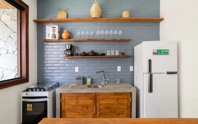 Linda Casa bem pr Xima Praia do Marceneiro