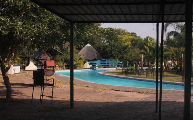 Acamms Gardens Lodge Mongu