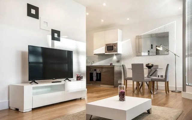 Spacious and Modern apartments Heathrow