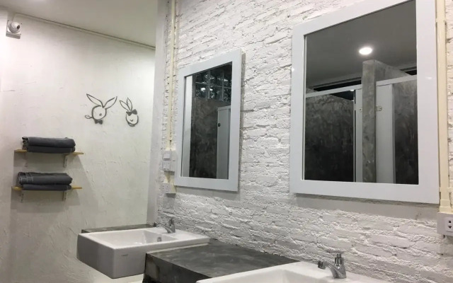 Rabbitat Hostel
