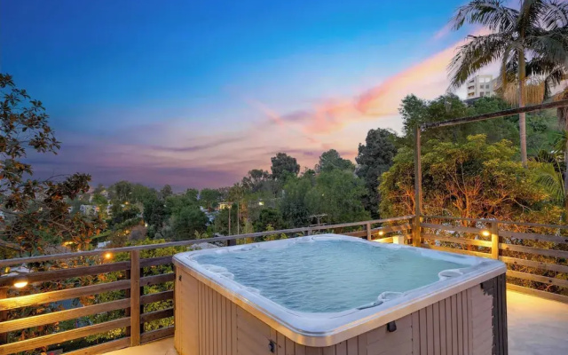A-lister by Avantstay Hollywood Hills Luxe Group Escape w/ Pool