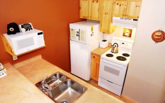 Crystal Forest by Bear Country