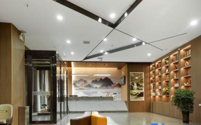 Xinzhou Yunjing Hotel (Vocational and Technical College)