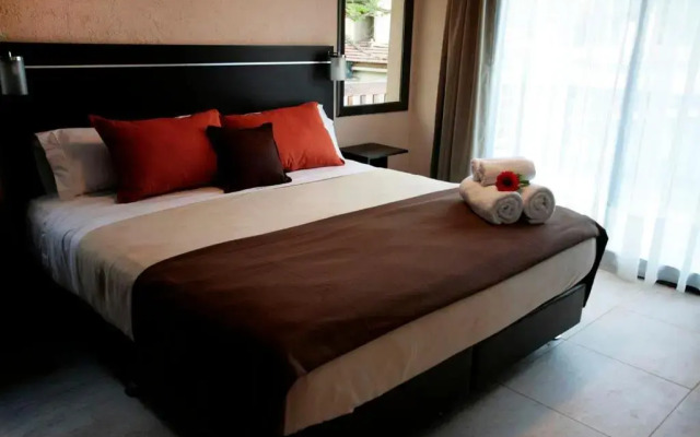 Blackstone Apart Boutique