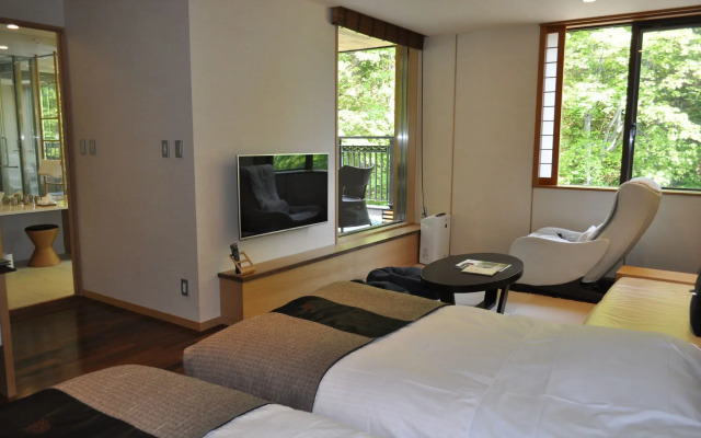 Niseko Konbu Onsen Tsuruga Besso Moku No Sho