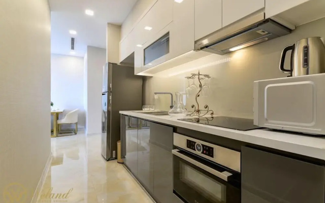 Lux River View Condo 400 meter to Center