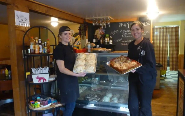 McKinley Creekside Cabins