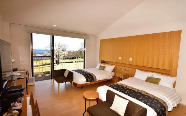 L'Hotel du Lac – Guest Rooms – Nagahama