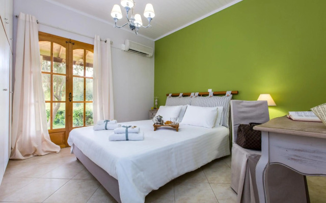 Villas Lefkothea