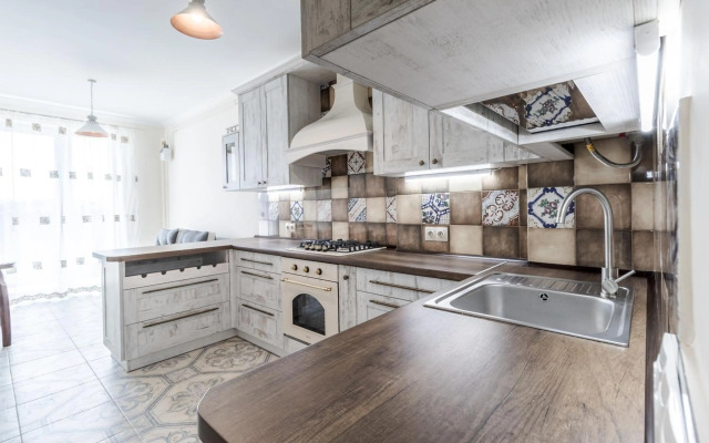 InshiApartments on Hazova str 4