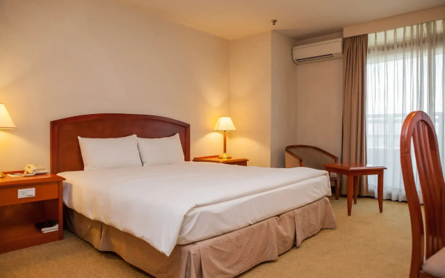 Jiuwu Hotel