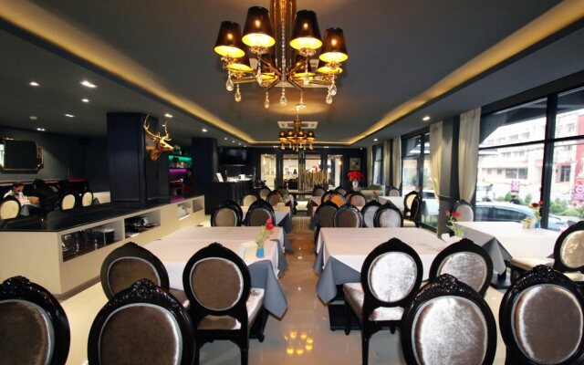 TARIS ART HOTEL PHRAE (SHA Extra Plus)