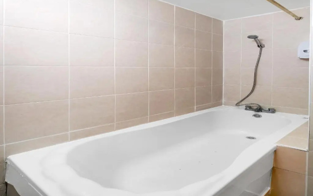 Flexistay Tulsi Aparthotel