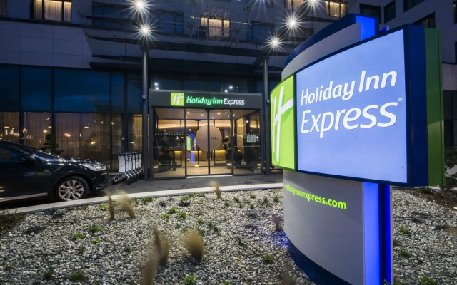 Holiday Inn Express Paris - CDG Airport by IHG