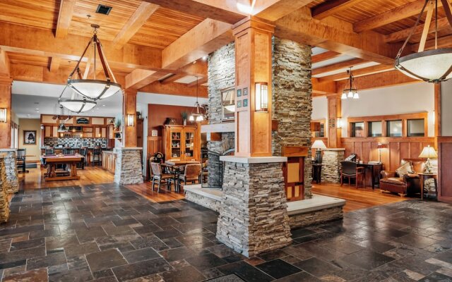 Tamarack Lodge of Traverse City