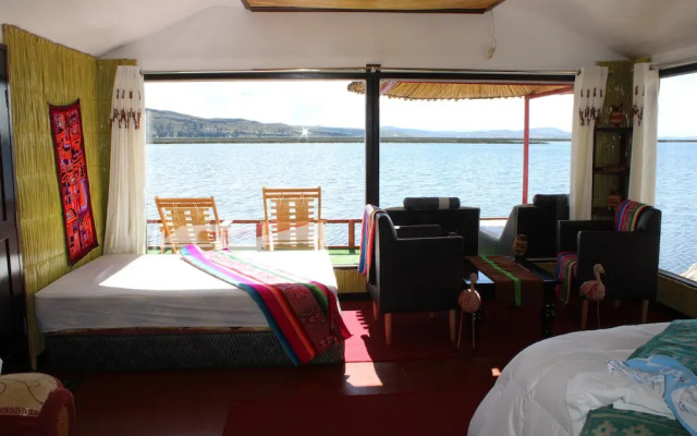 Uros Samaraã‘a Uta Lodge