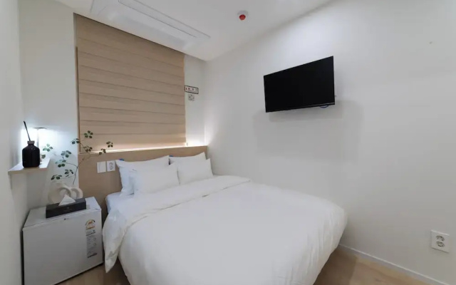 Hi Seoul Hostel Myungdong Central